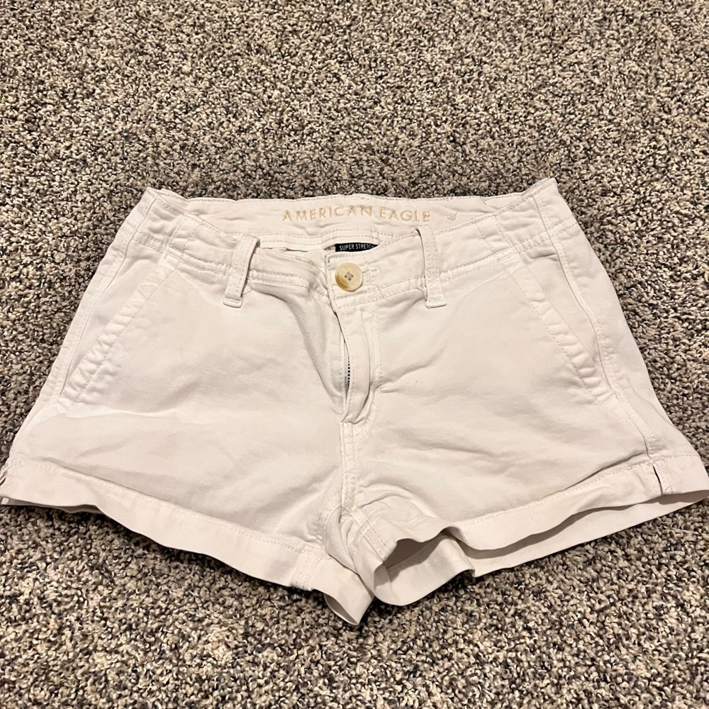 American Eagle White super stretch shorts